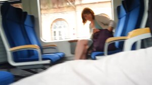 Inked ebenholts ger interracial rimjob i falsk hytt bra sexfilmer
