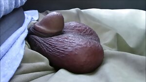Alena Croft rider sin milf anal ovanpå rumpor film styvsonen
